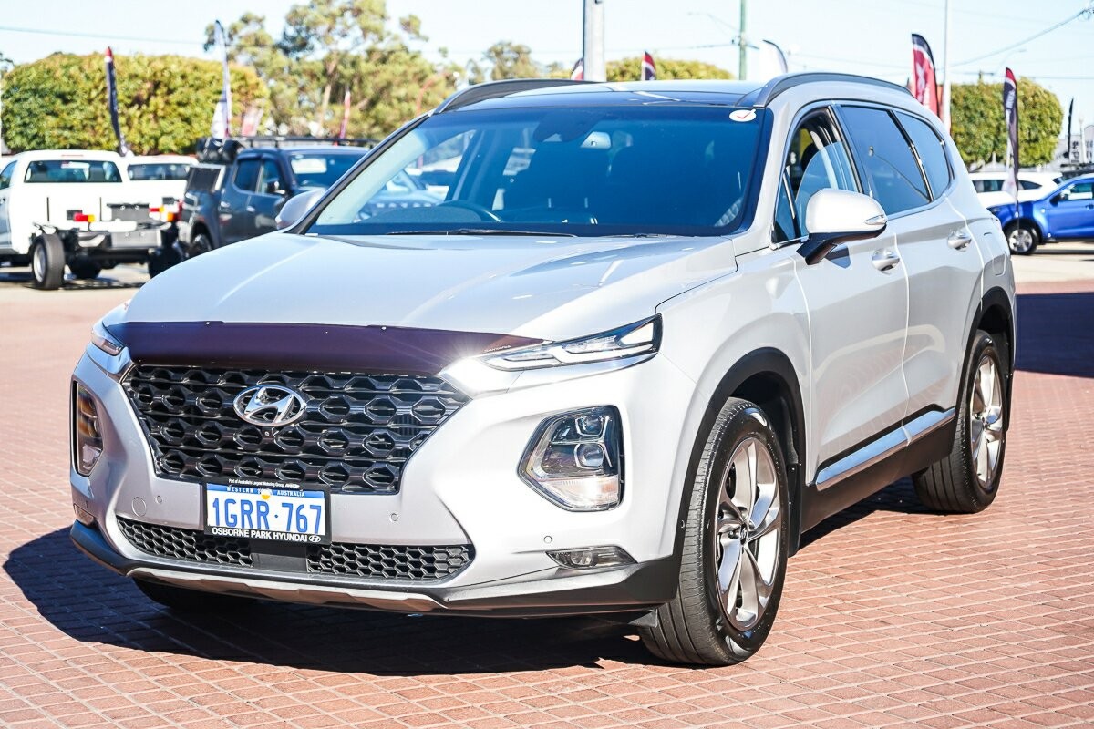 Hyundai Santa Fe image 4