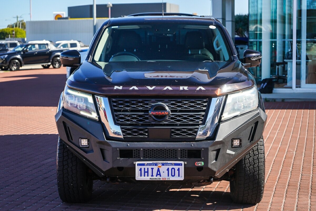 Nissan Navara image 3