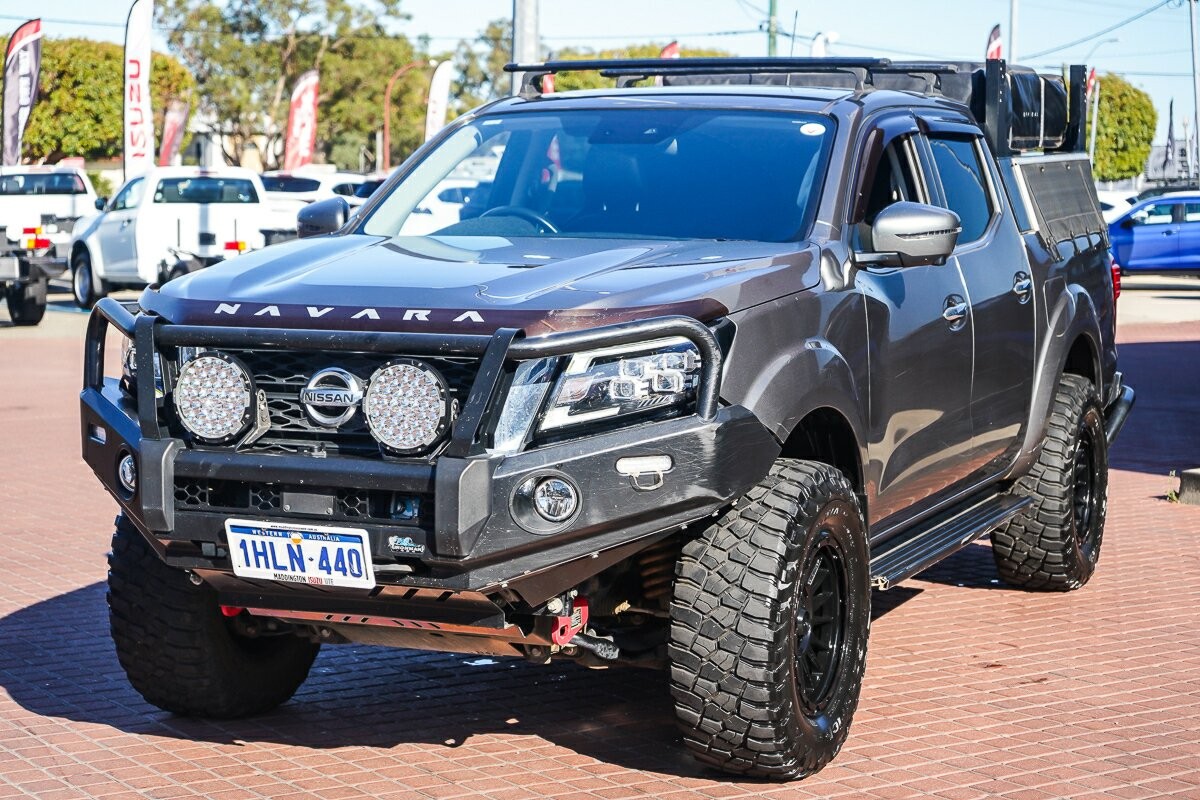 Nissan Navara image 4