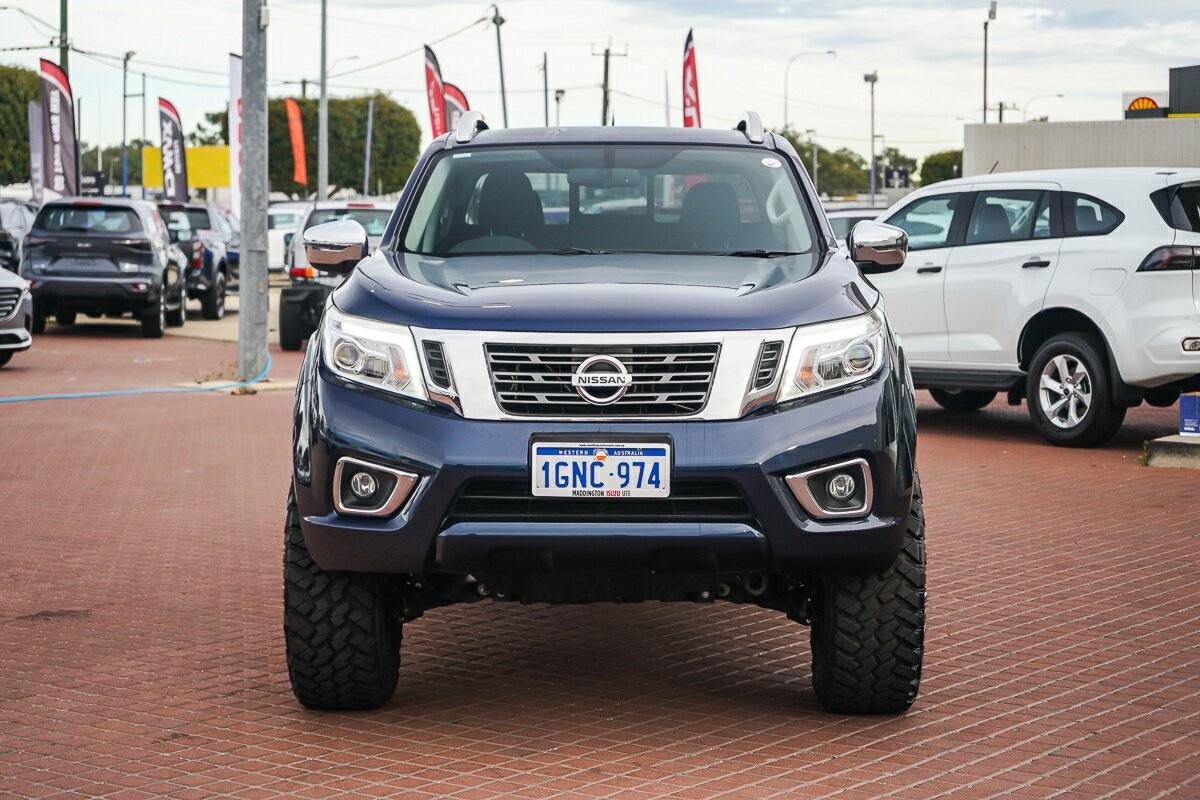 Nissan Navara image 3