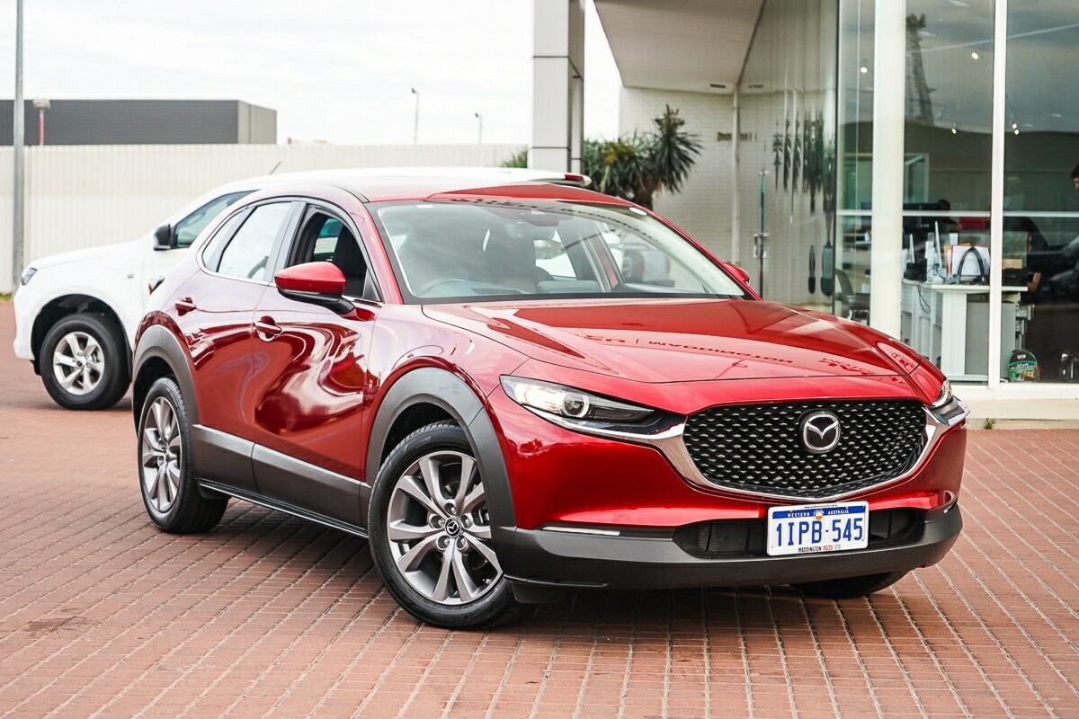 Mazda Cx-30 image 1