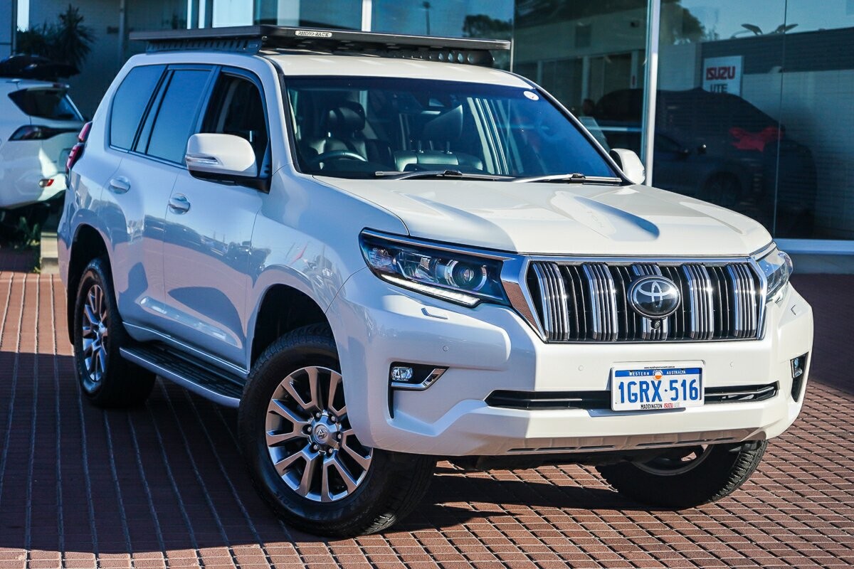 Toyota Landcruiser Prado image 1