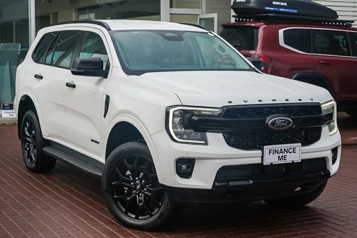 Ford Everest image 1