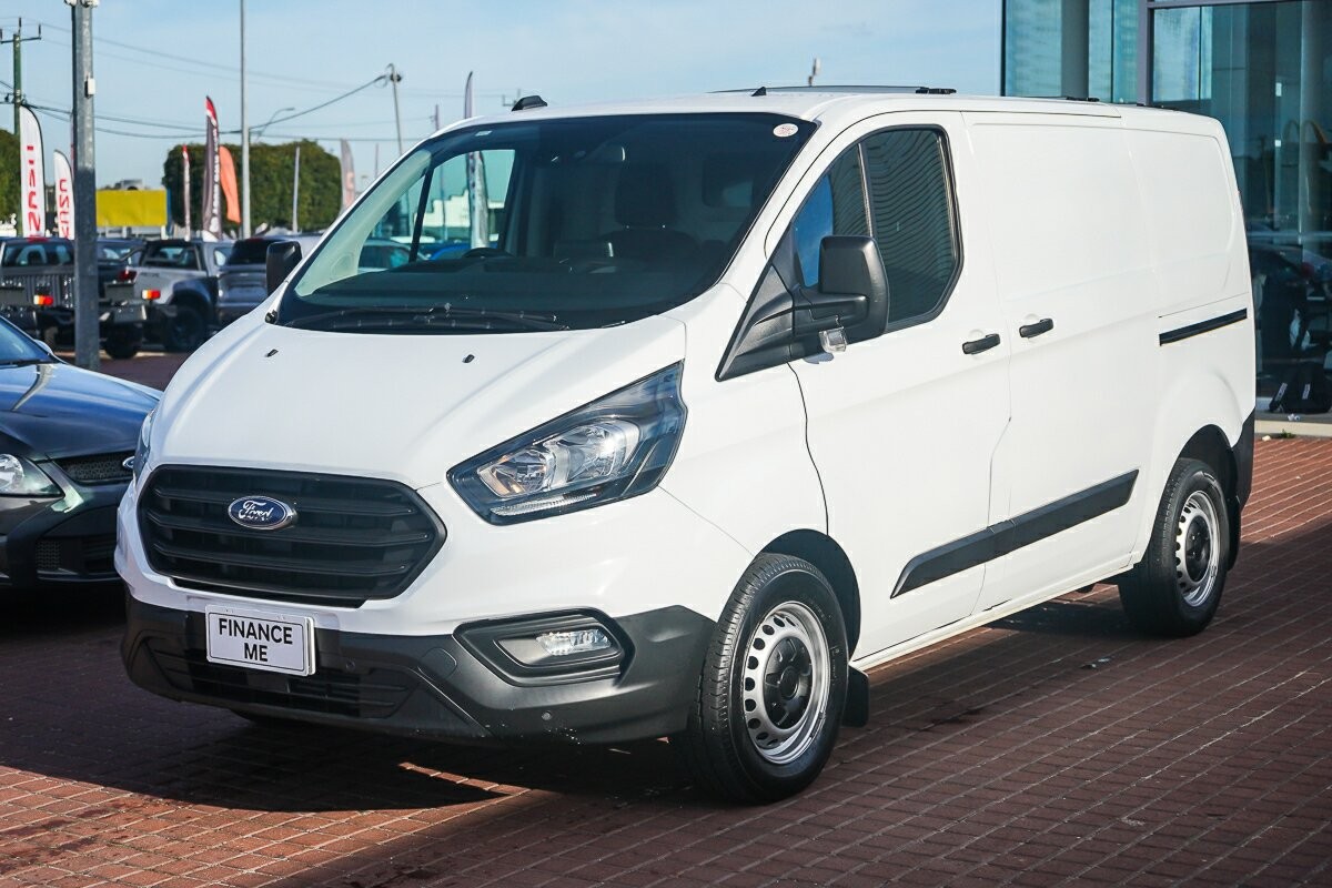 Ford Transit Custom image 4