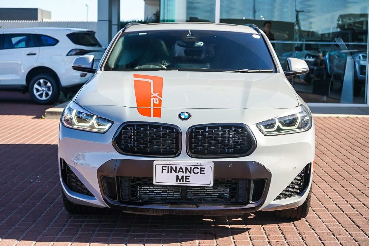 BMW X2 image 3