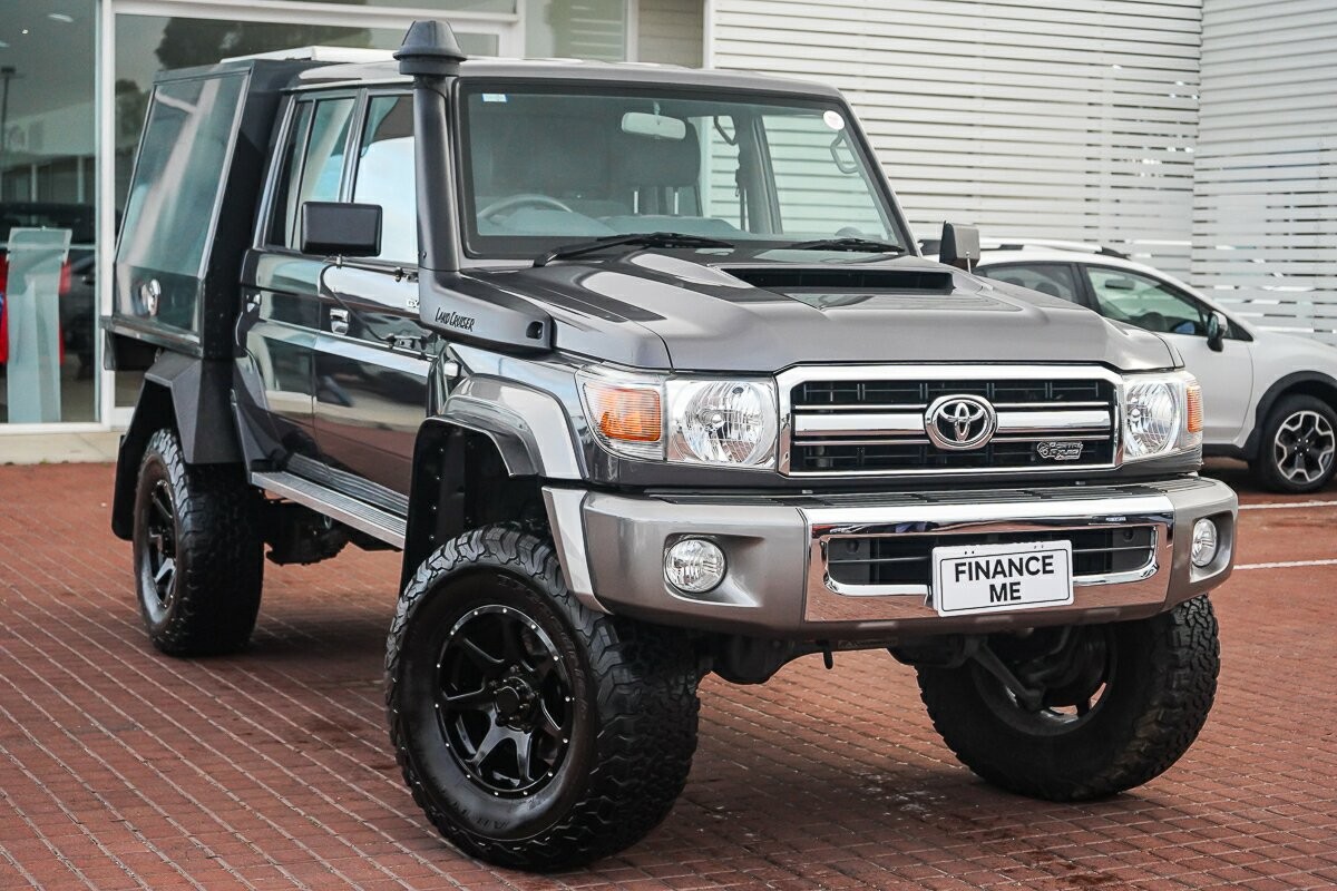 Toyota Landcruiser image 1