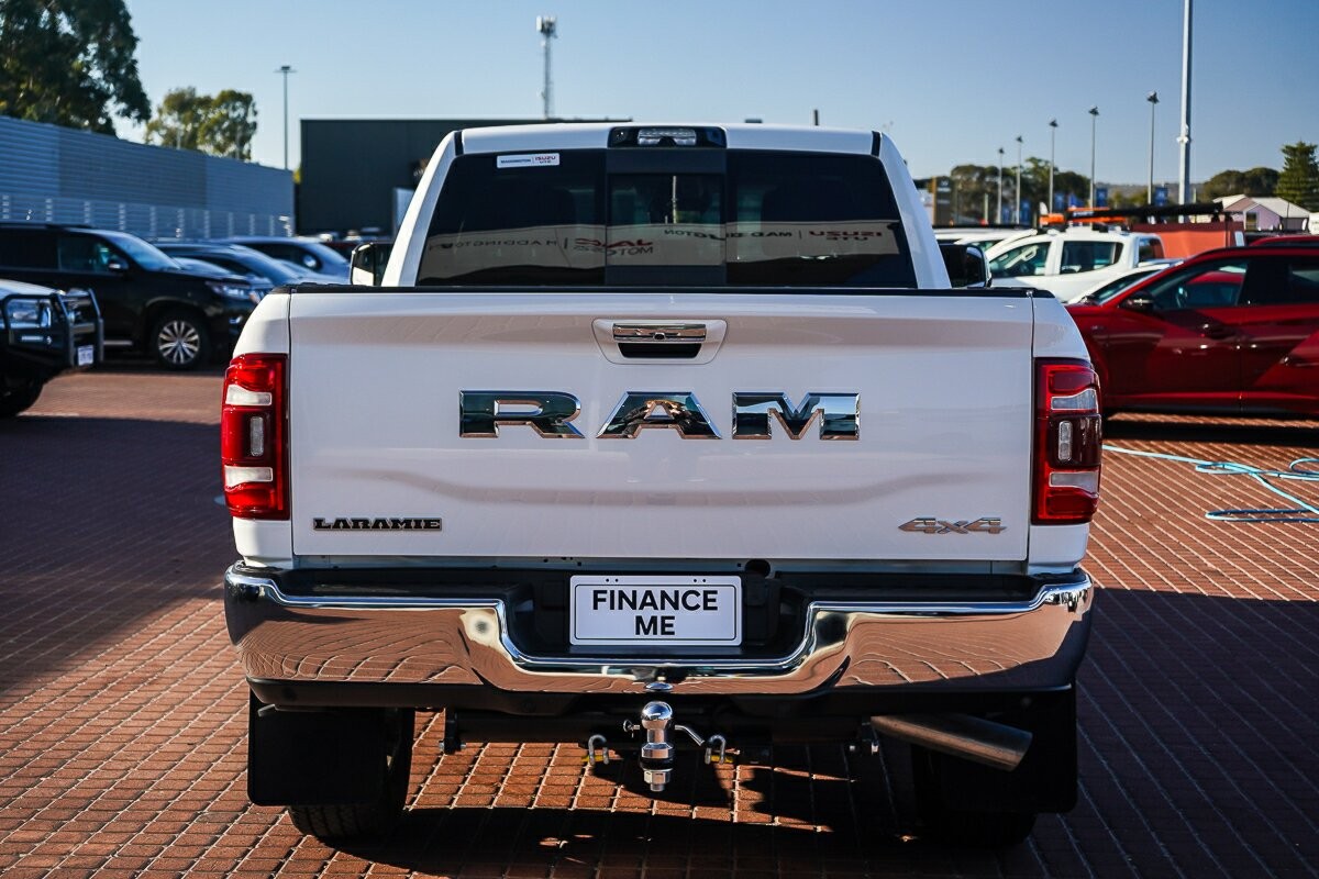 Ram 2500 image 3