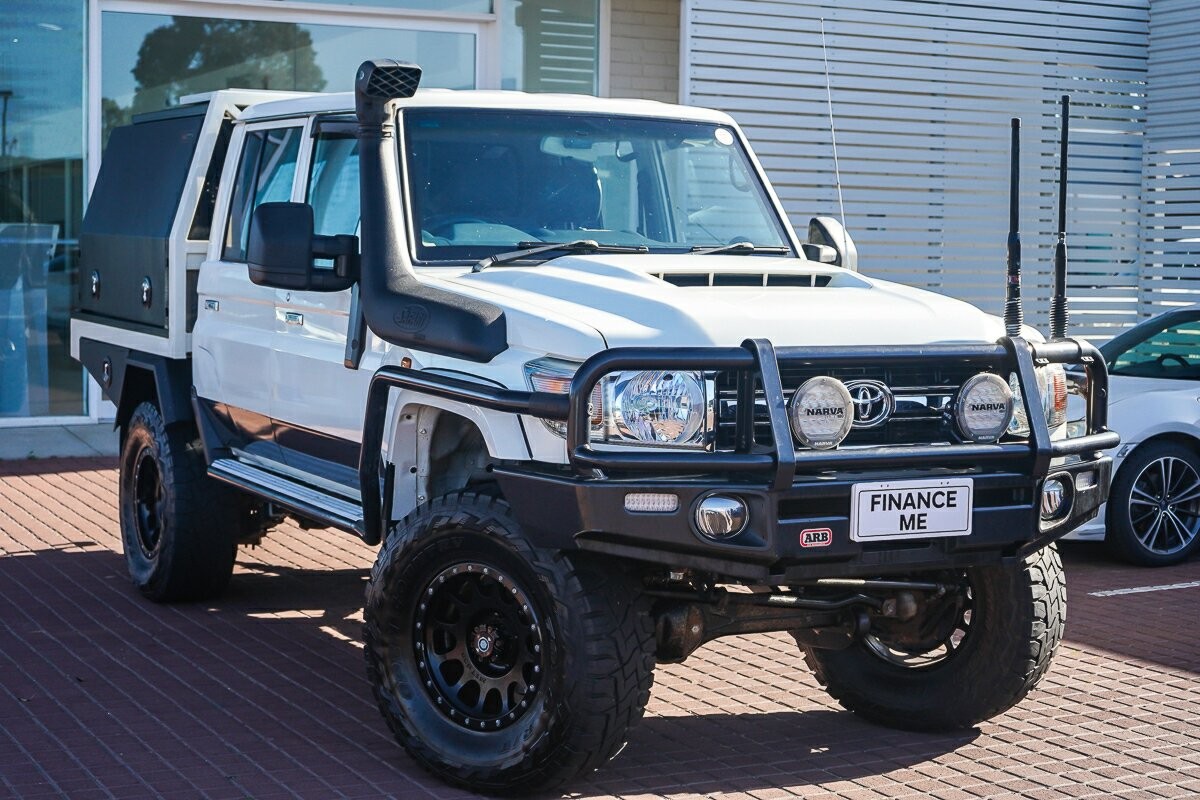 Toyota Landcruiser image 1