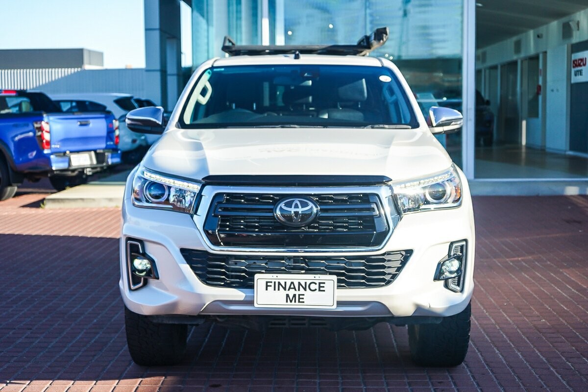 Toyota Hilux image 3