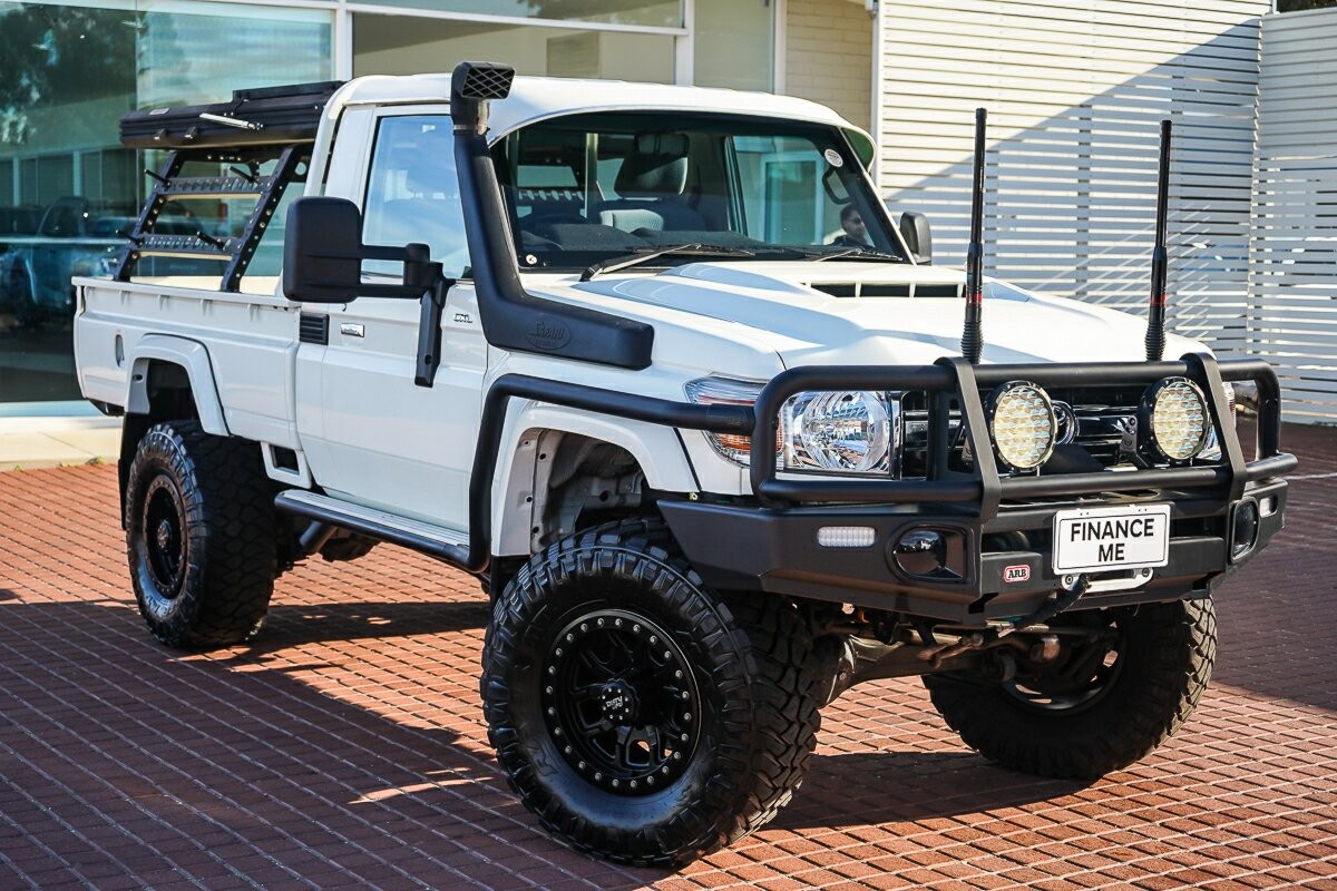 Toyota Landcruiser image 1