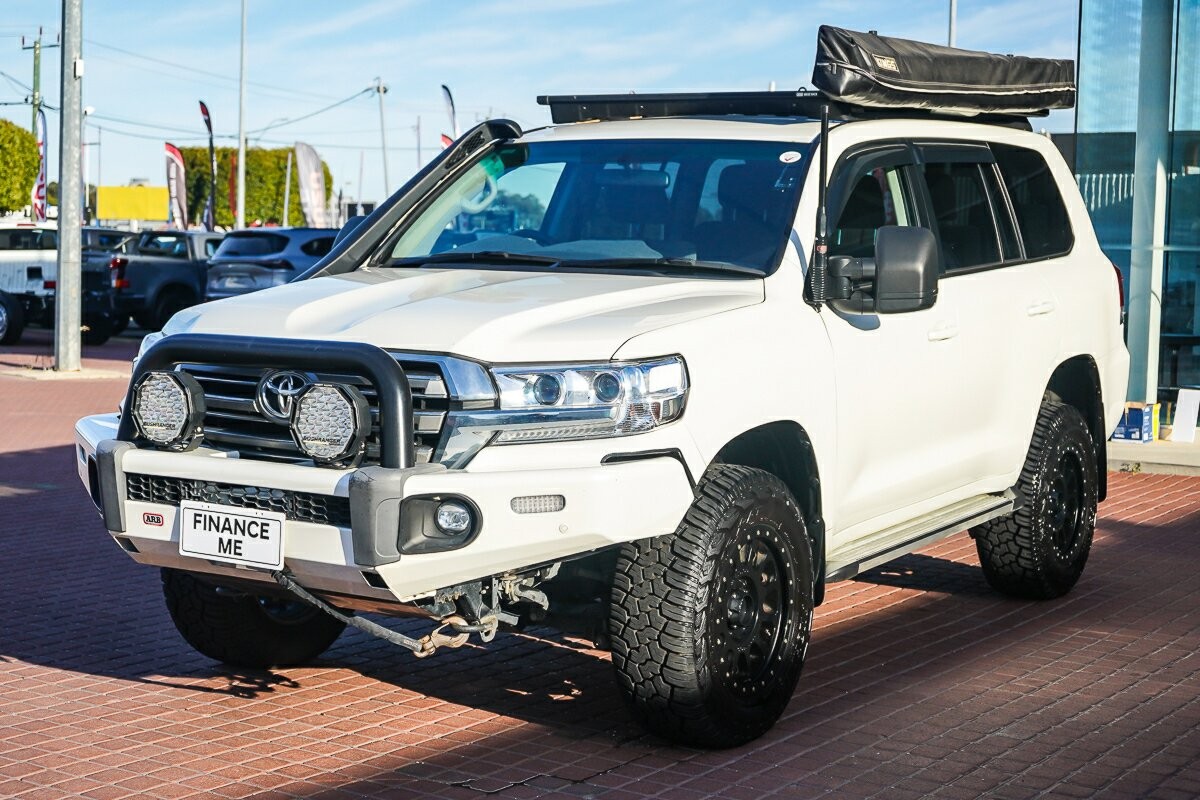 Toyota Landcruiser image 4
