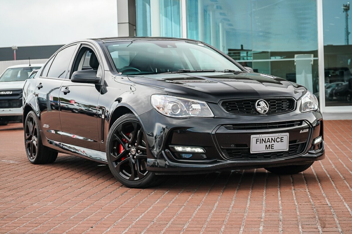 Holden Commodore image 1