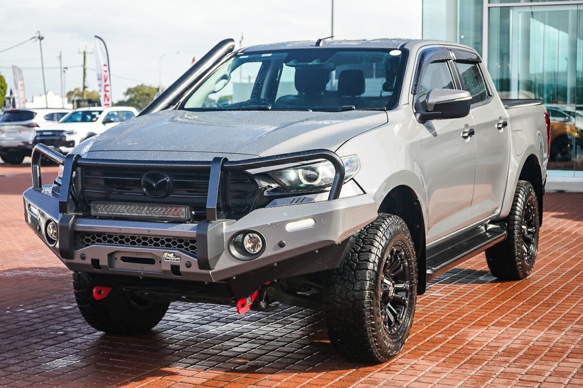 Mazda Bt-50 image 4