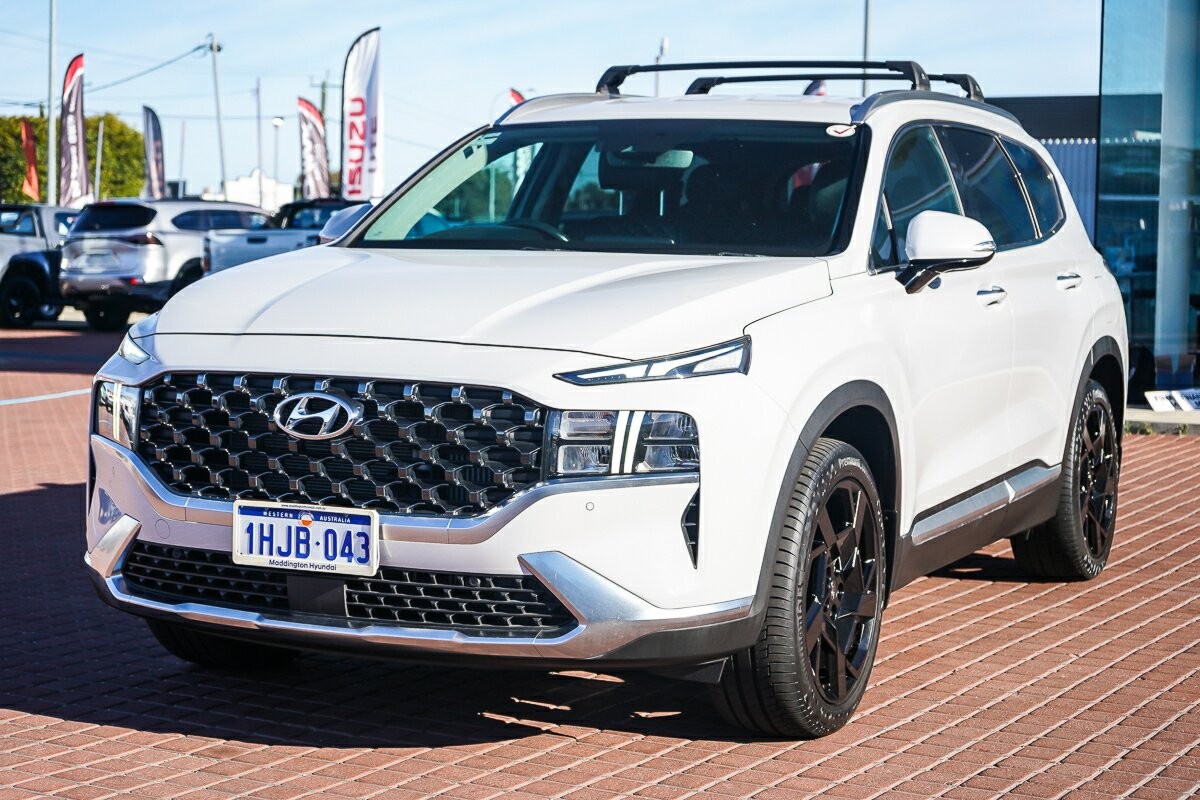 Hyundai Santa Fe image 4