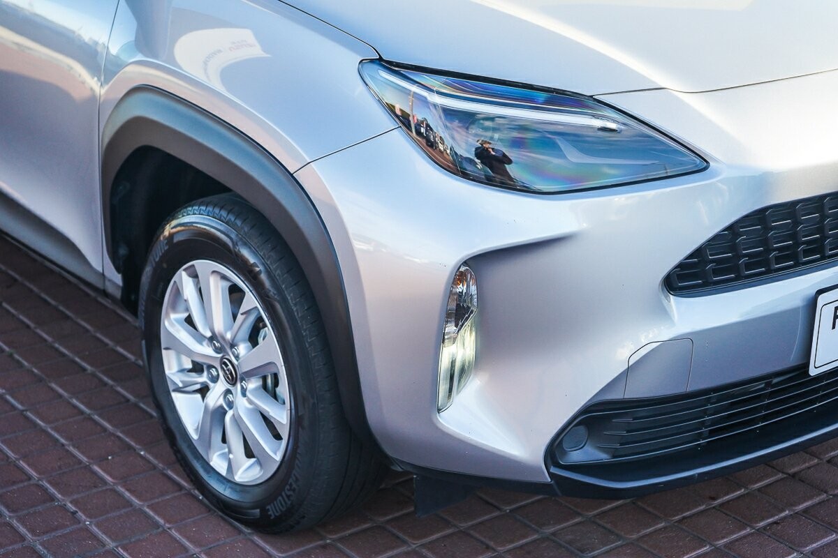 Toyota Yaris Cross image 2