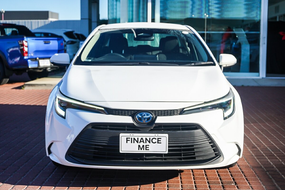 Toyota Corolla image 3