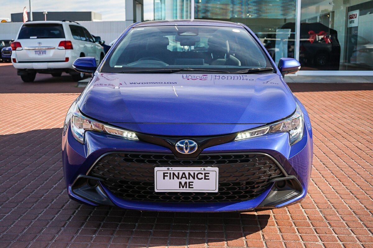 Toyota Corolla image 3