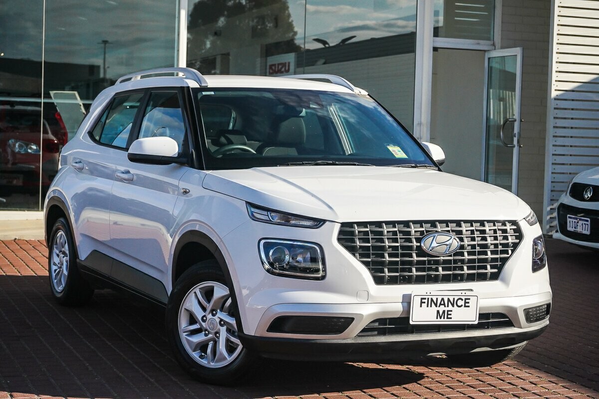 Hyundai Venue image 1
