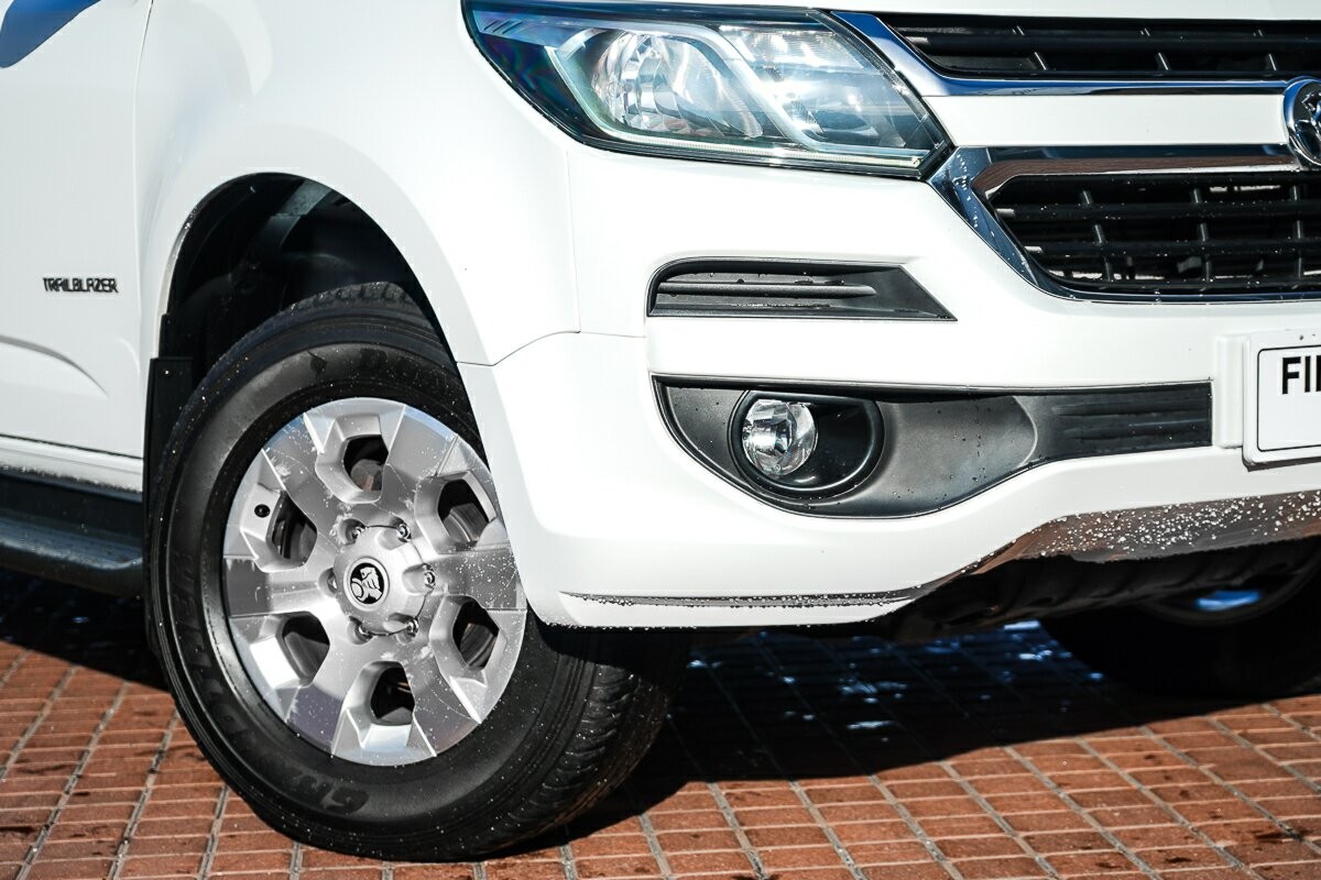 Holden Trailblazer image 2