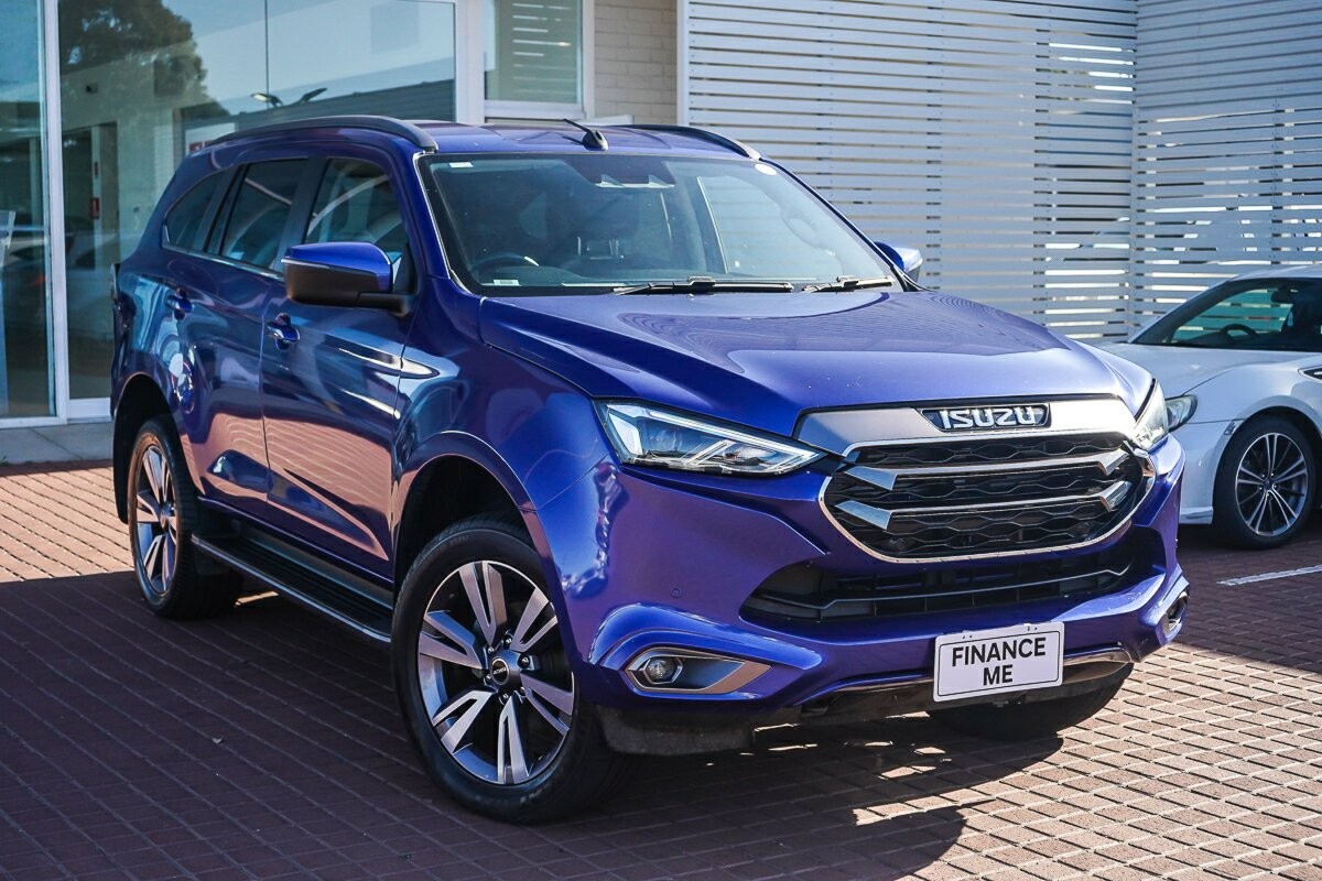 Isuzu Mu-x image 1