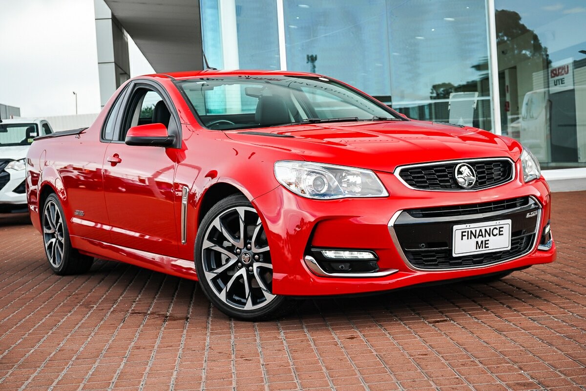 Holden Commodore image 1