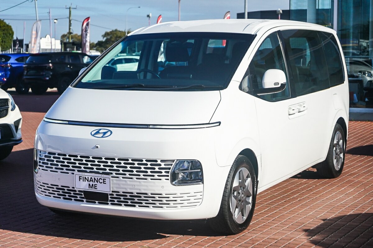 Hyundai Staria image 4