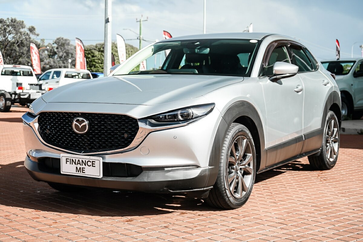 Mazda Cx-30 image 4