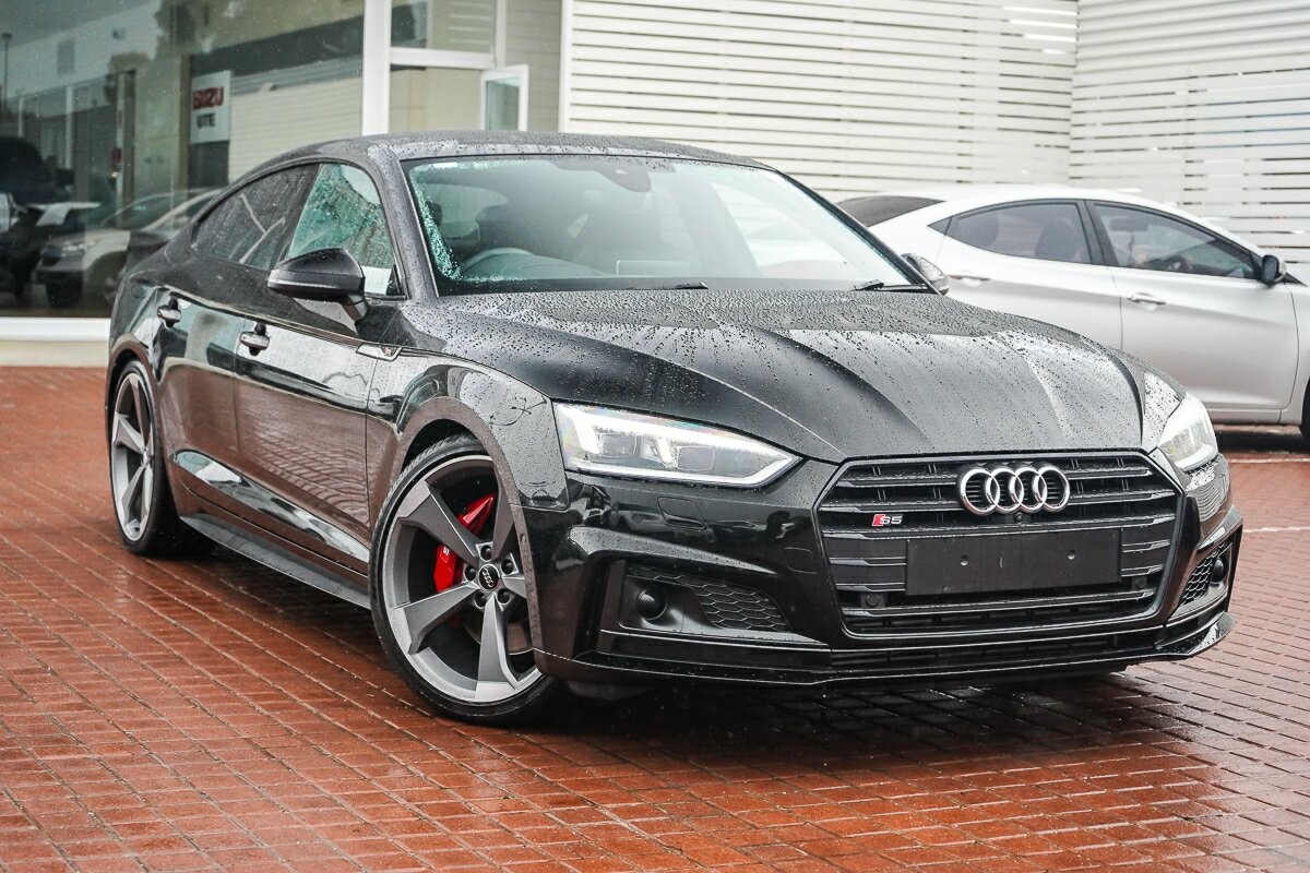 Audi S5 image 1