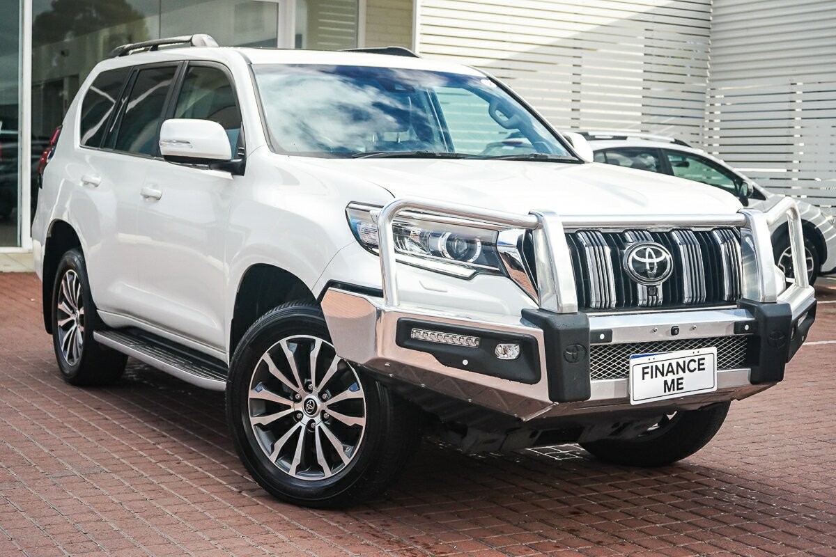 Toyota Landcruiser Prado image 1