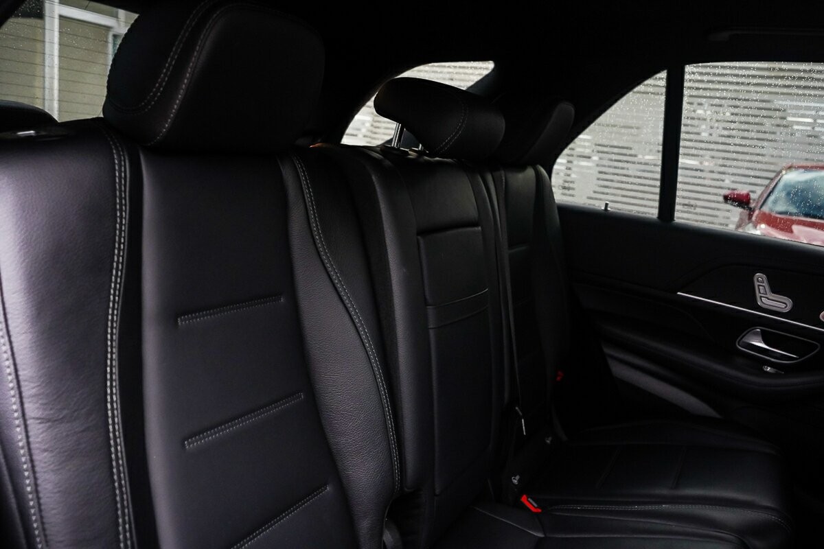 Mercedes Benz Gle-class image 3