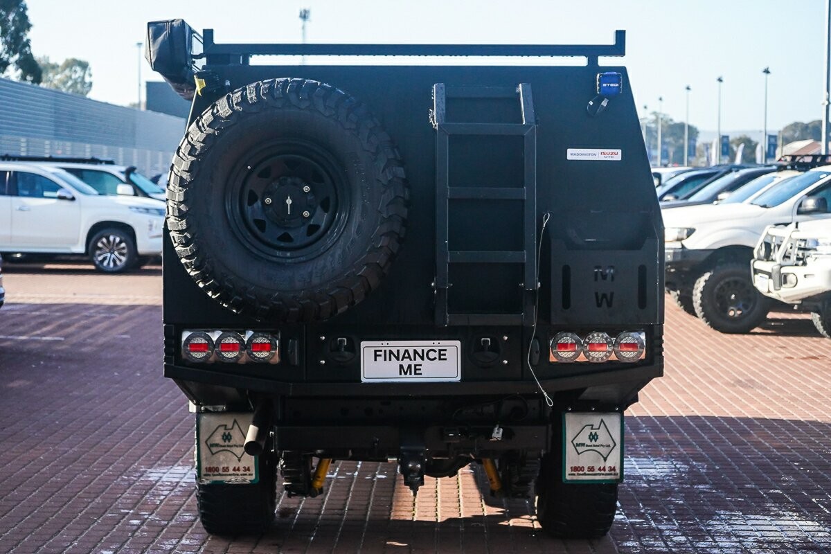Toyota Landcruiser image 3
