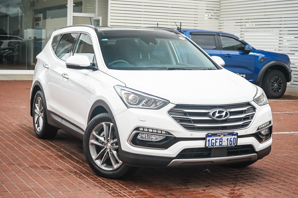 Hyundai Santa Fe image 1