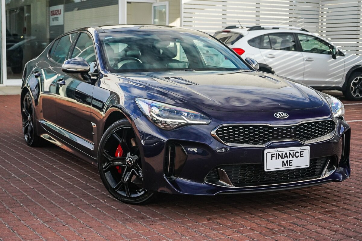 Kia Stinger image 1
