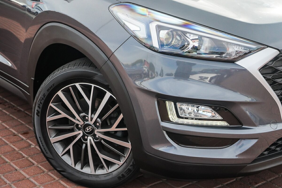 Hyundai Tucson image 2