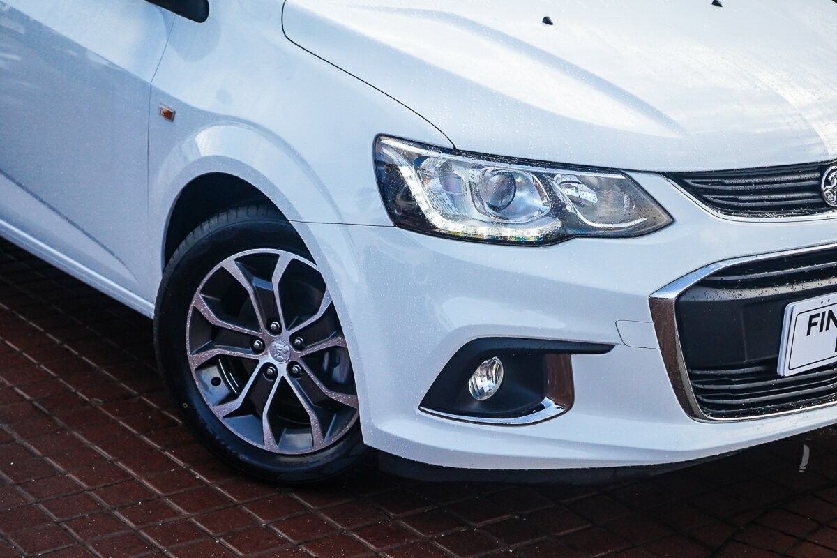 Holden Barina image 2