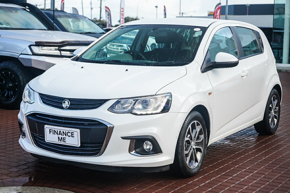Holden Barina image 4