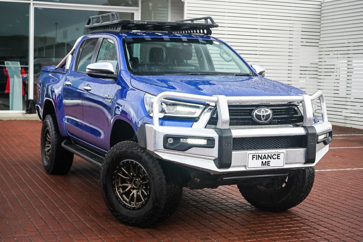 Toyota Hilux image 1