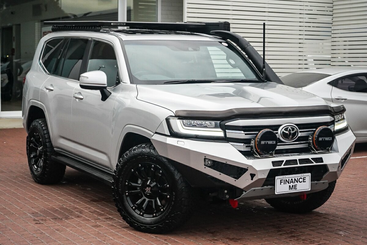 Toyota Landcruiser image 1