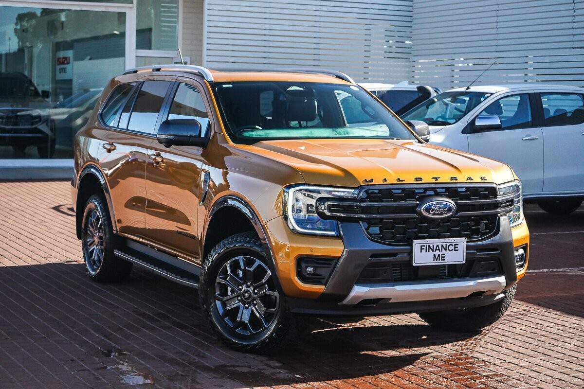 Ford Everest image 1