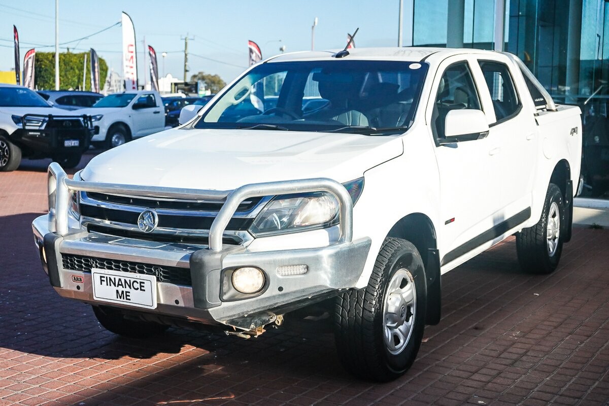 Holden Colorado image 4
