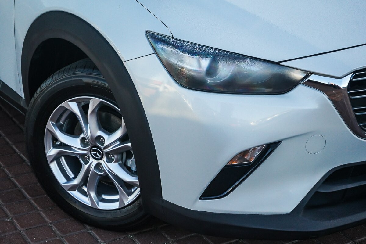 Mazda Cx-3 image 2