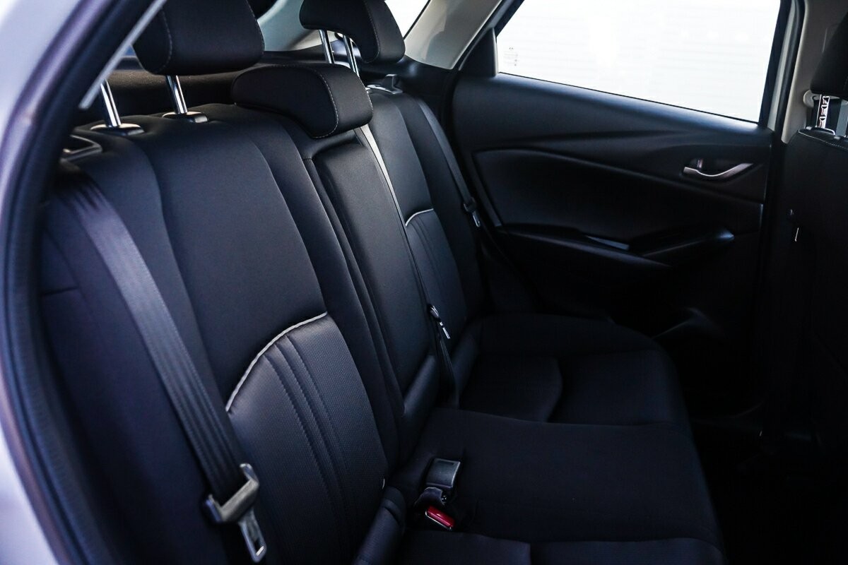 Mazda Cx-3 image 4