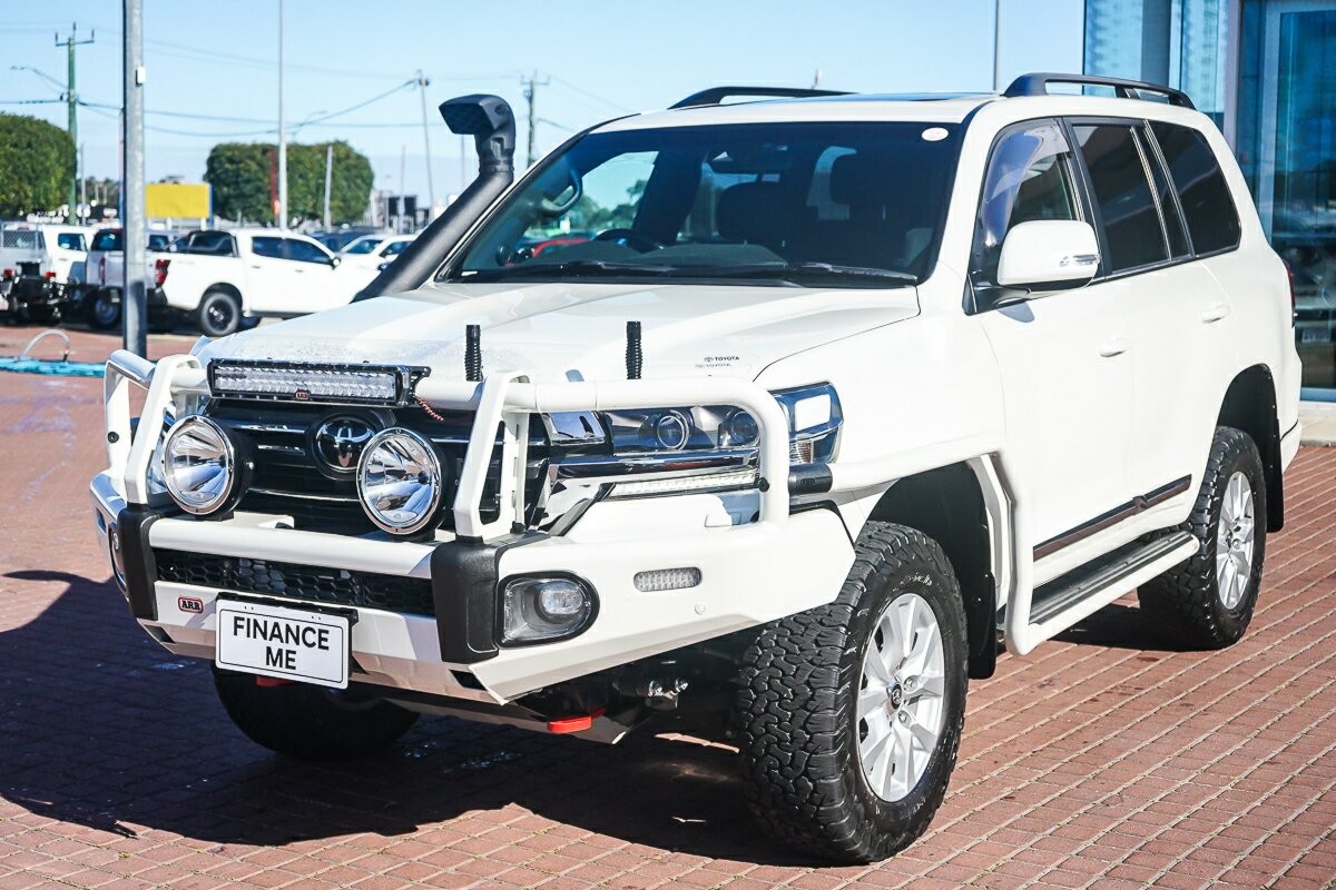 Toyota Landcruiser image 4