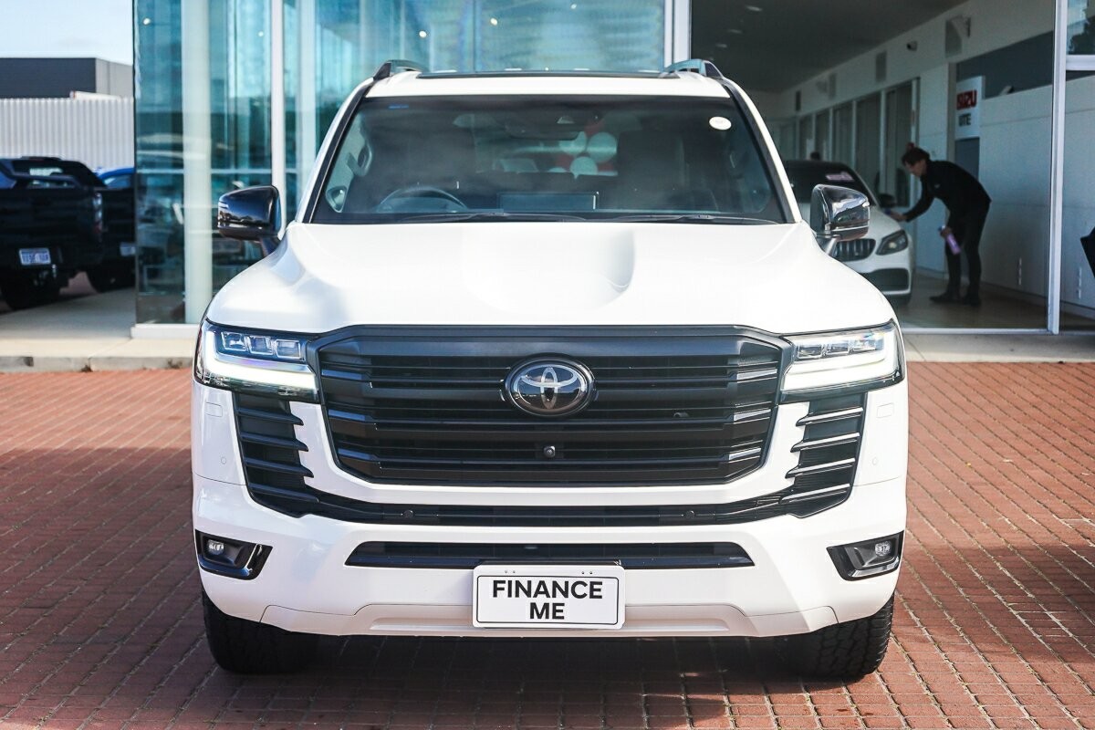 Toyota Landcruiser image 3