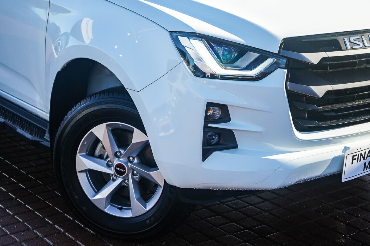 Isuzu D-max image 2