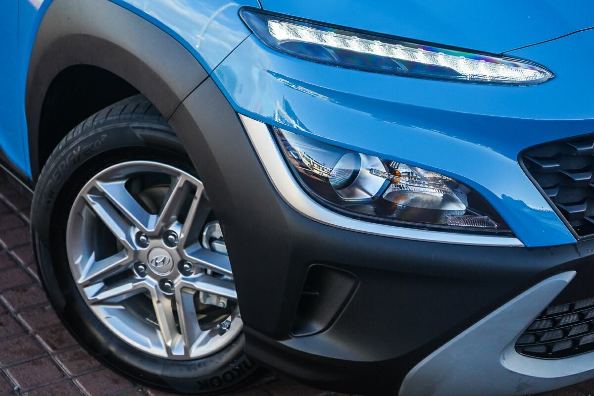 Hyundai Kona image 2