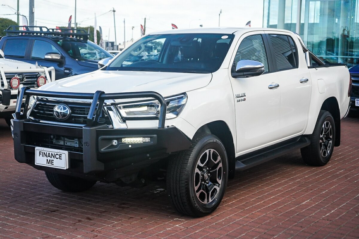Toyota Hilux image 4