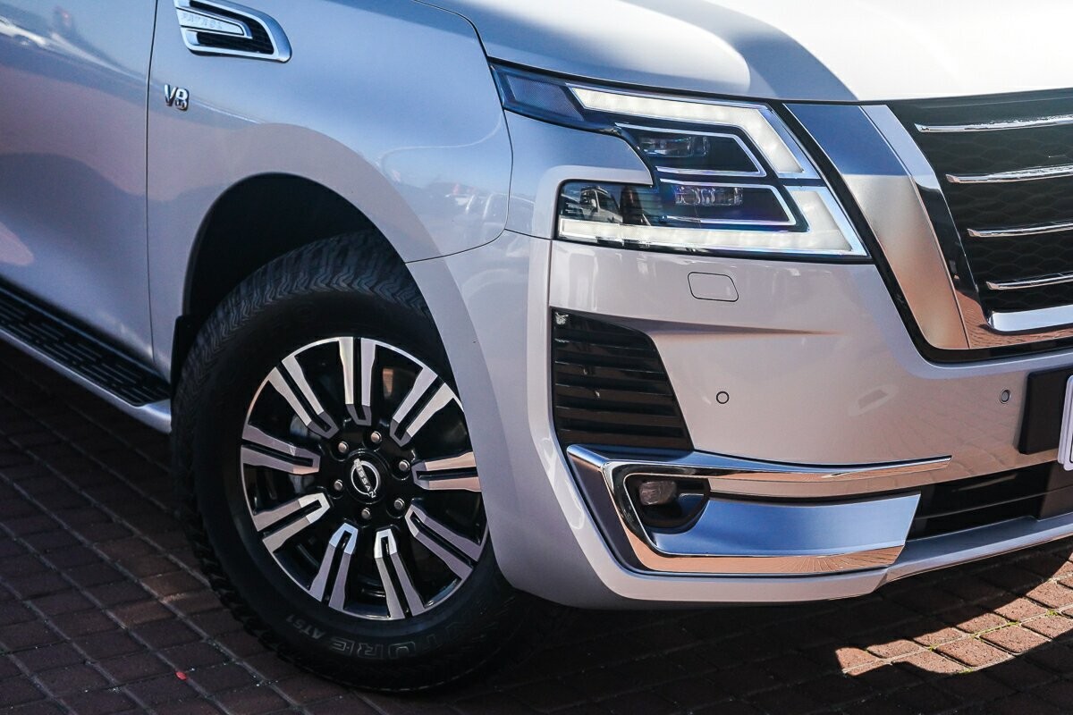 Nissan Patrol image 2
