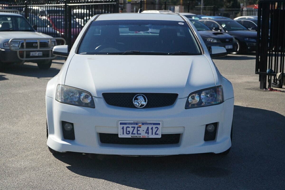 Holden Ute image 3