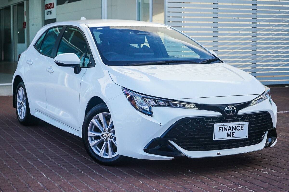 Toyota Corolla image 1